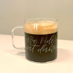 We ride at dawn, kaffemugg, handgraverad