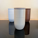 Termosmugg från Sagaform i ljusgrå